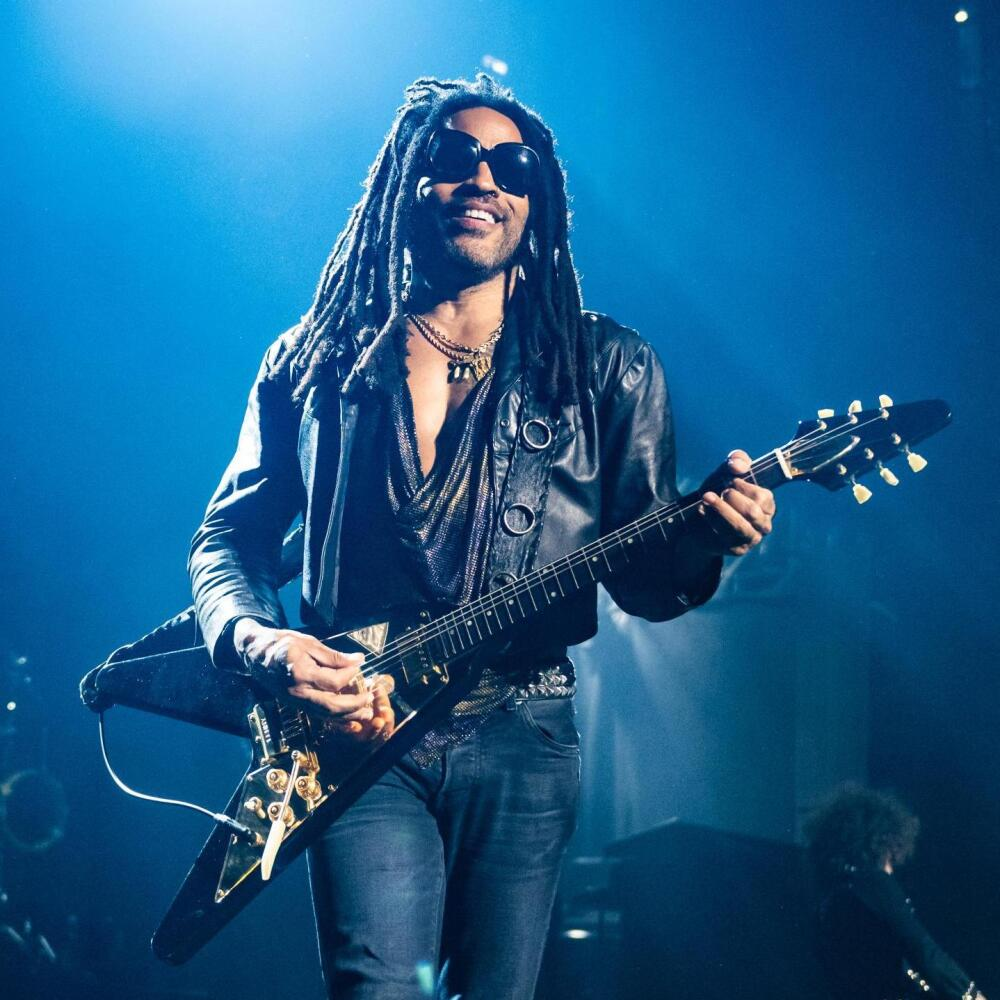 Lisa Bonet and Lenny Kravitz